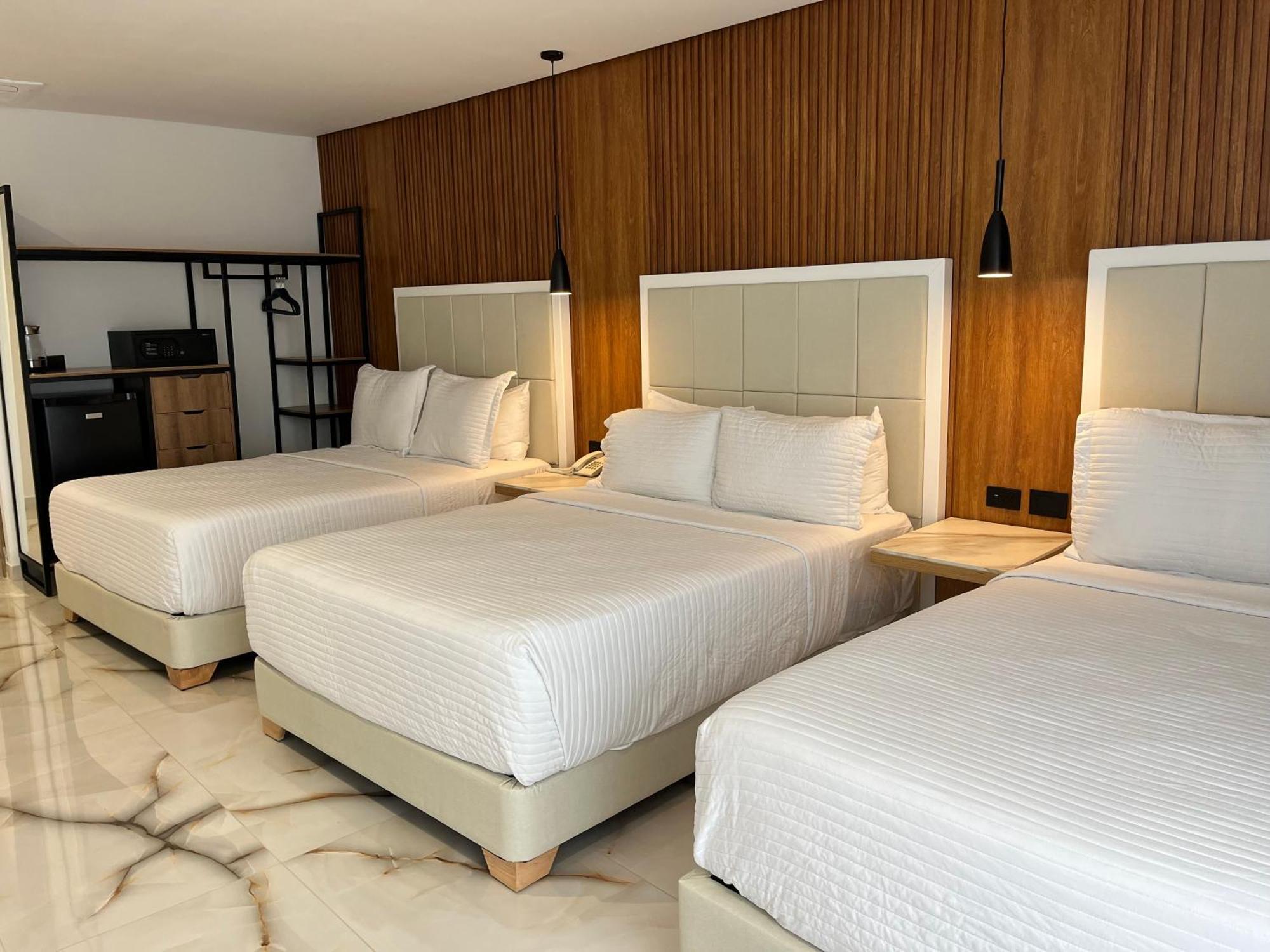 111 San Andres (San Andres and Providencia Islands)